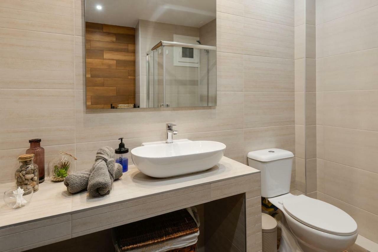 Upscale And Spacious 3Br Home Thessaloniki Exterior foto